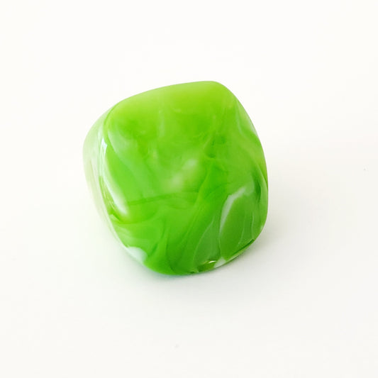 Lime Twist Acrylic Ring